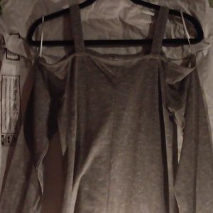Never worn Venus xs off shoulder top with straps